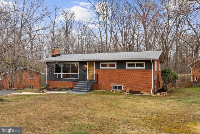 7405 ADD DR, Falls Church, VA 22042