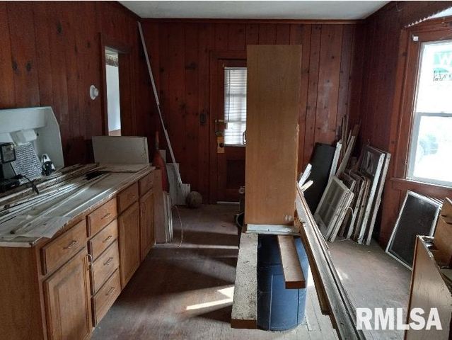 1415 E HENDRYX Lane, Peoria, IL 61615