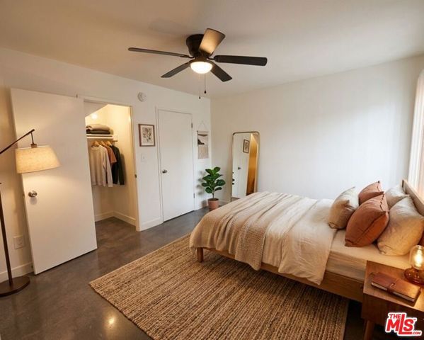 8520 Sunland Boulevard 11, Sun Valley, CA 91352