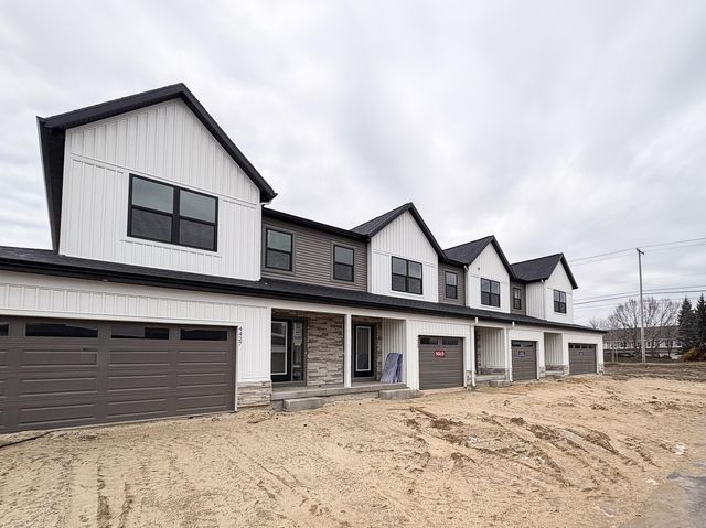 4415 Trillium Court SE, Kentwood, MI 49512