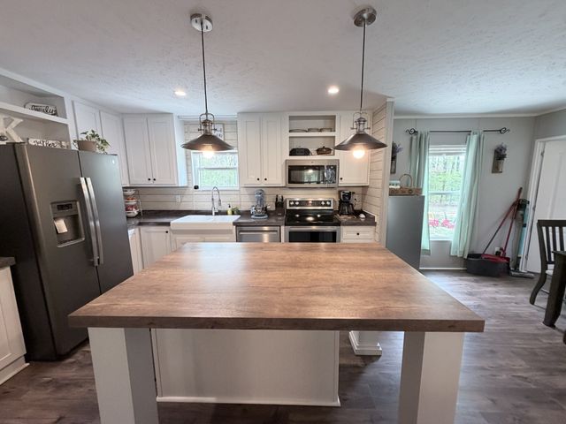 720 Trussell Rd, Monteagle, TN 37356