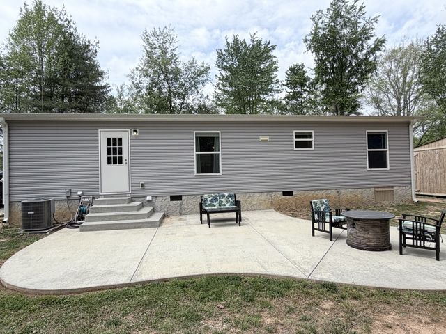 720 Trussell Rd, Monteagle, TN 37356