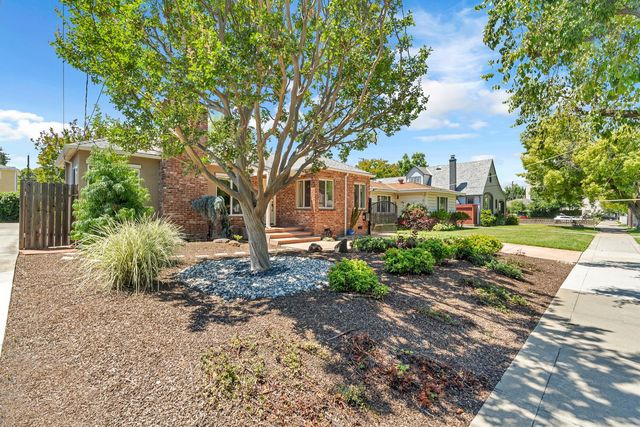 5200 J St, Sacramento, CA 95819