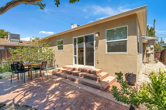 5200 J St, Sacramento, CA 95819