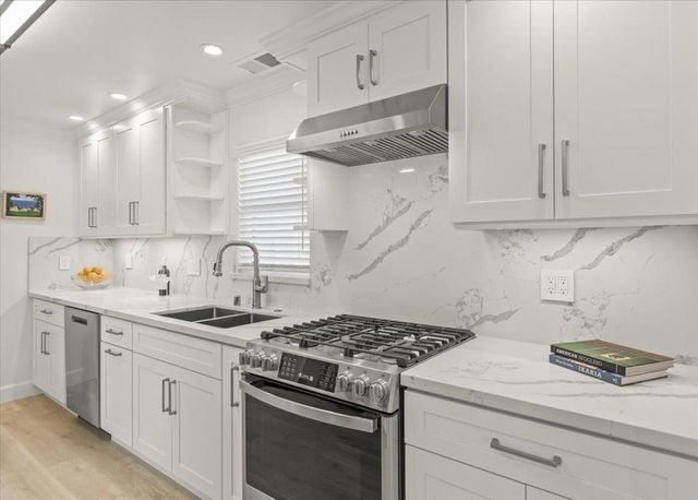 272 Clay Street, Monterey, CA 93940