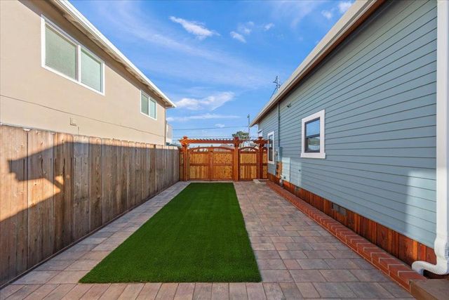 272 Clay Street, Monterey, CA 93940