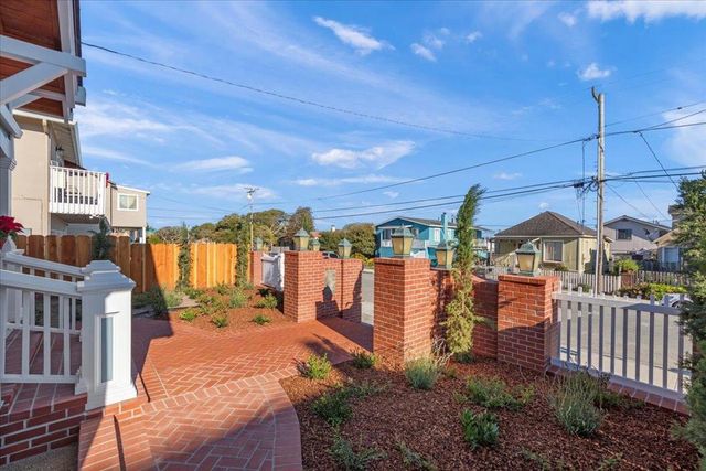 272 Clay Street, Monterey, CA 93940