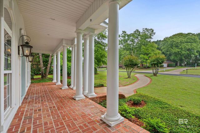 8830 Pine Run, Daphne, AL 36527