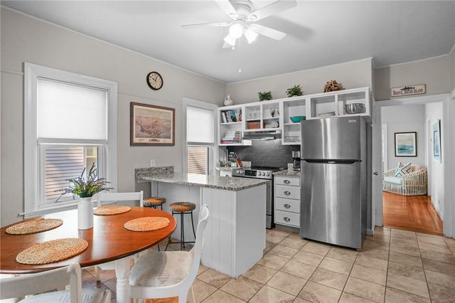 48 Constitution Street 1, Bristol, RI 02809