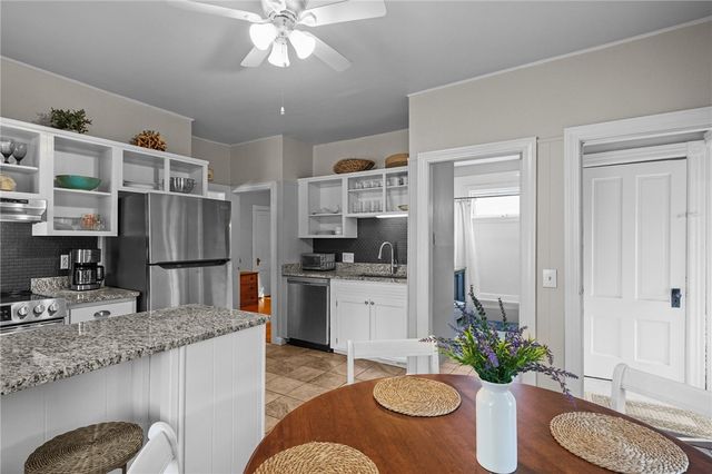 48 Constitution Street 1, Bristol, RI 02809