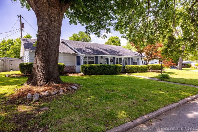 5708 S Louisville Avenue, Tulsa, OK 74135