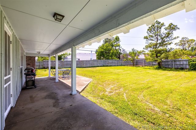 5708 S Louisville Avenue, Tulsa, OK 74135