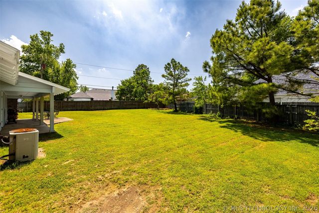 5708 S Louisville Avenue, Tulsa, OK 74135