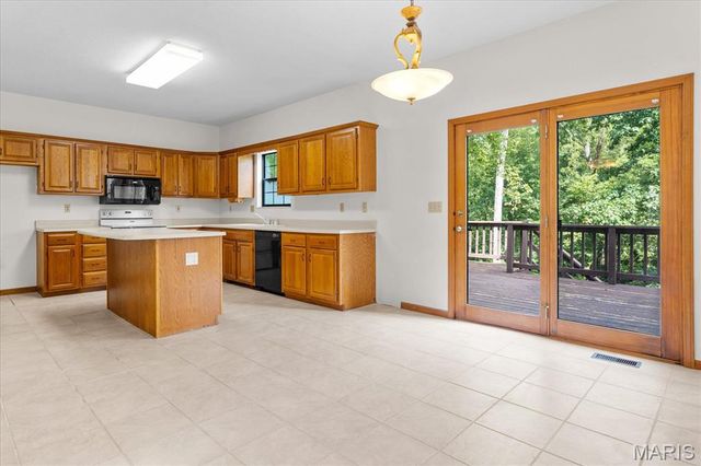 1245 Tanglewood Trace, O'fallon, IL 62269