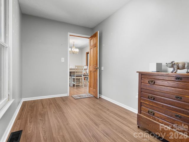 40 Country Bear Lane, Flat Rock, NC 28731