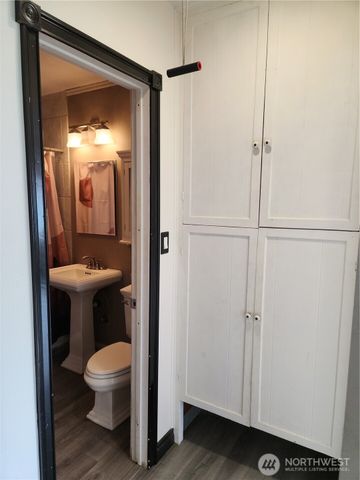 2902 Dover Street, Longview, WA 98632