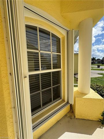 4519 SW 7th PL, Cape Coral, FL 33914