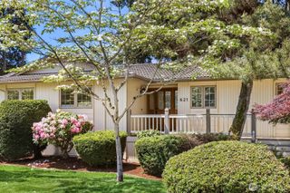 621 128th Avenue SE, Bellevue, WA 98005