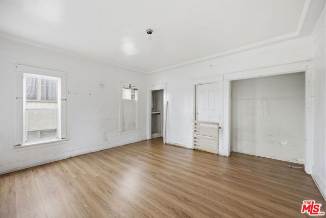 412 Union Drive, Los Angeles, CA 90017