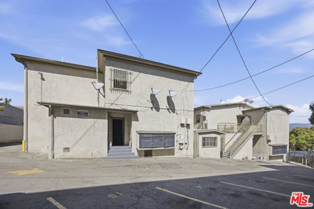 412 Union Drive, Los Angeles, CA 90017