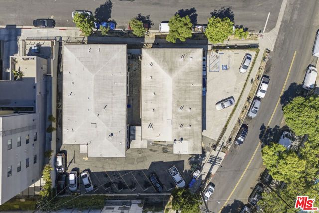 412 Union Drive, Los Angeles, CA 90017