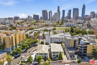 412 Union Drive, Los Angeles, CA 90017
