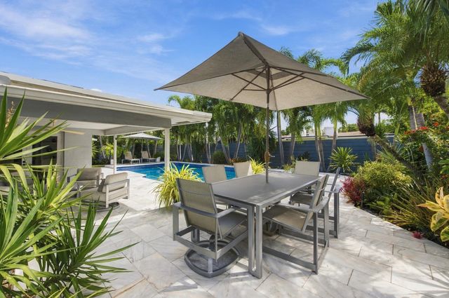 4230 NE 19TH Avenue, Oakland Park, FL 33308