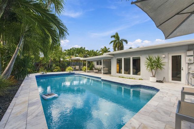 4230 NE 19TH Avenue, Oakland Park, FL 33308