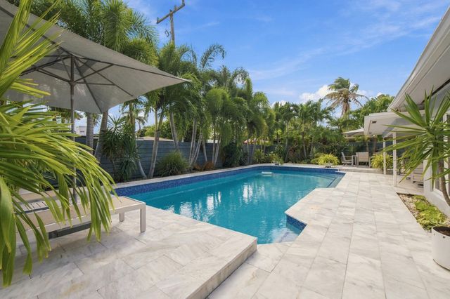 4230 NE 19TH Avenue, Oakland Park, FL 33308