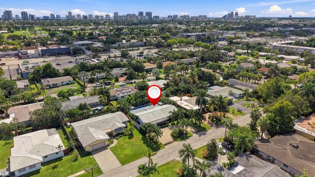 4230 NE 19TH Avenue, Oakland Park, FL 33308