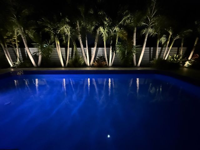 4230 NE 19TH Avenue, Oakland Park, FL 33308