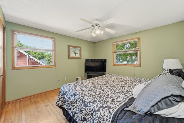 1210 5th Street SE, Rochester, MN 55904