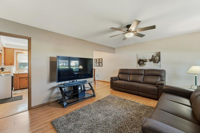 1210 5th Street SE, Rochester, MN 55904