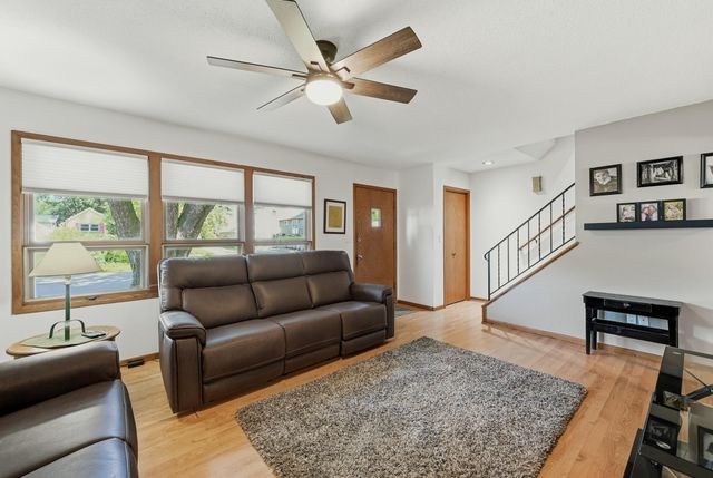 1210 5th Street SE, Rochester, MN 55904