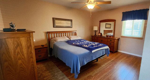 328 Wellington Avenue, Elk Grove Village, IL 60007