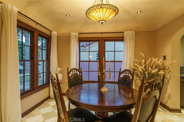 2015 San Francisco Avenue, Long Beach, CA 90806
