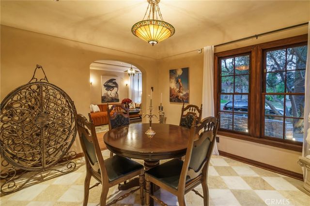 2015 San Francisco Avenue, Long Beach, CA 90806