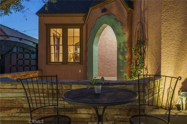 2015 San Francisco Avenue, Long Beach, CA 90806