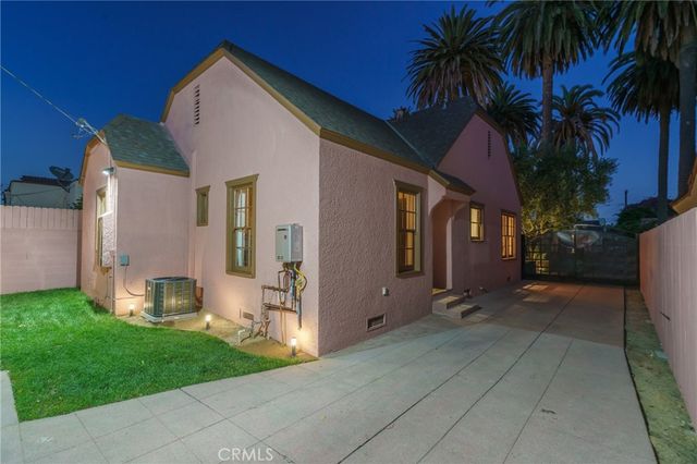 2015 San Francisco Avenue, Long Beach, CA 90806