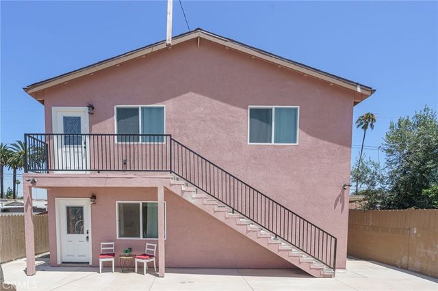 2015 San Francisco Avenue, Long Beach, CA 90806