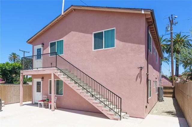 2015 San Francisco Avenue, Long Beach, CA 90806