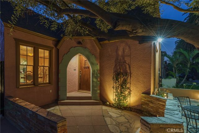 2015 San Francisco Avenue, Long Beach, CA 90806