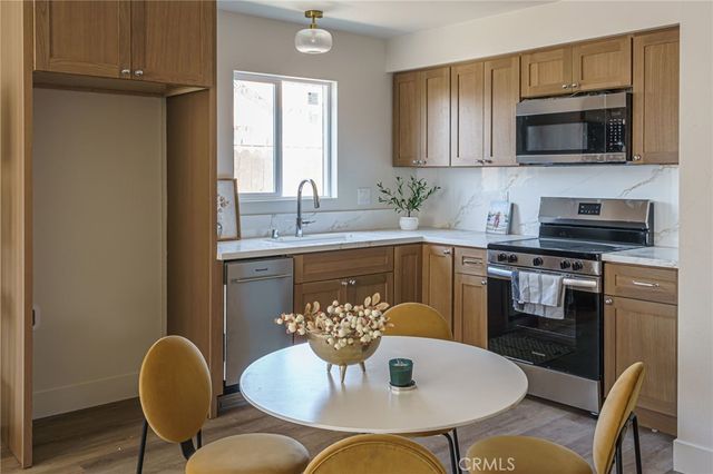 2015 San Francisco Avenue, Long Beach, CA 90806