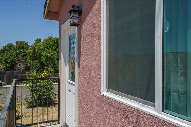 2015 San Francisco Avenue, Long Beach, CA 90806