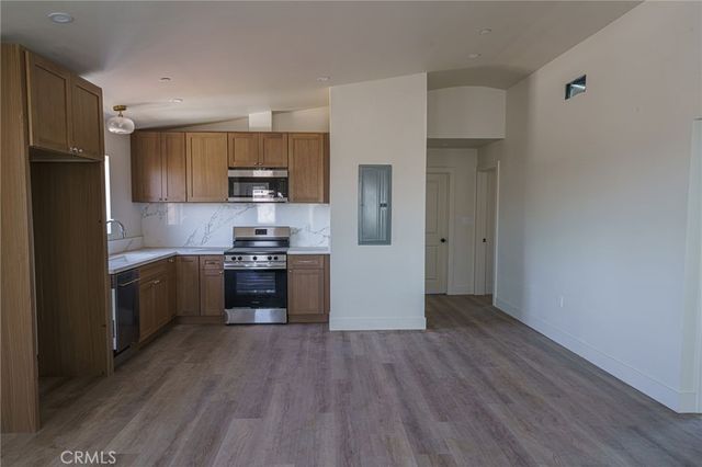 2015 San Francisco Avenue, Long Beach, CA 90806