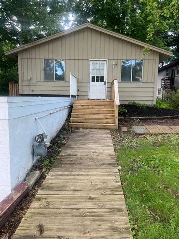 5013 Shoreline Drive, Mound, MN 55364