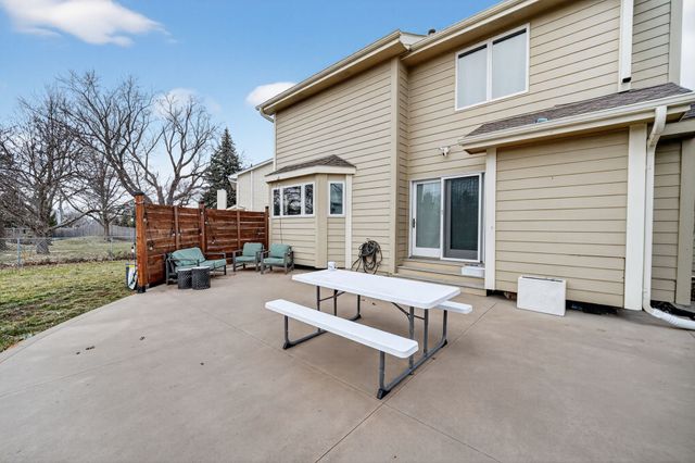 5840 Pleasant Street, West Des Moines, IA 50266