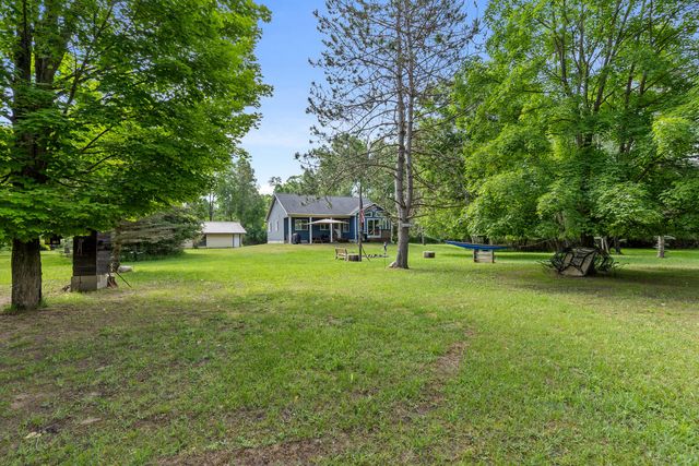 9622 River Bend Drive, Evart, MI 49631