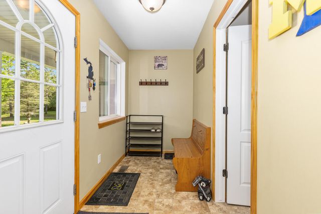 9622 River Bend Drive, Evart, MI 49631