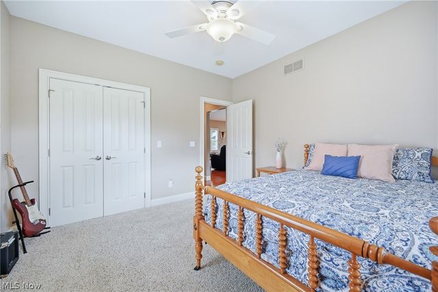 105 Muirfield Drive SE, Howland, OH 44484